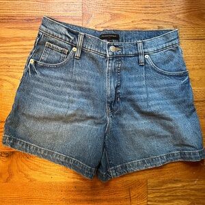 Banana republic pleated denim shorts